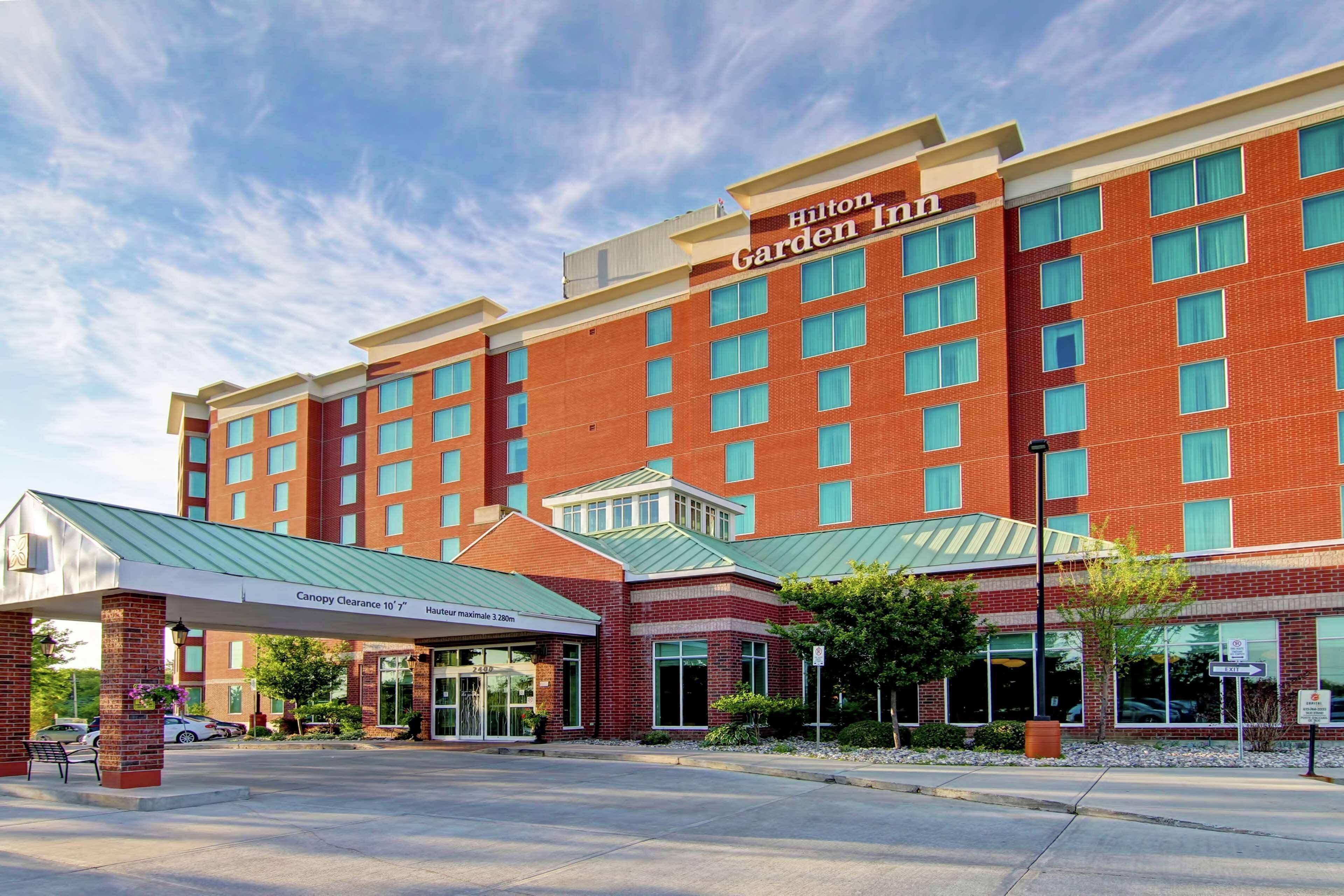 4 Solid 3-Star Hotels In Ottawa Worth Booking