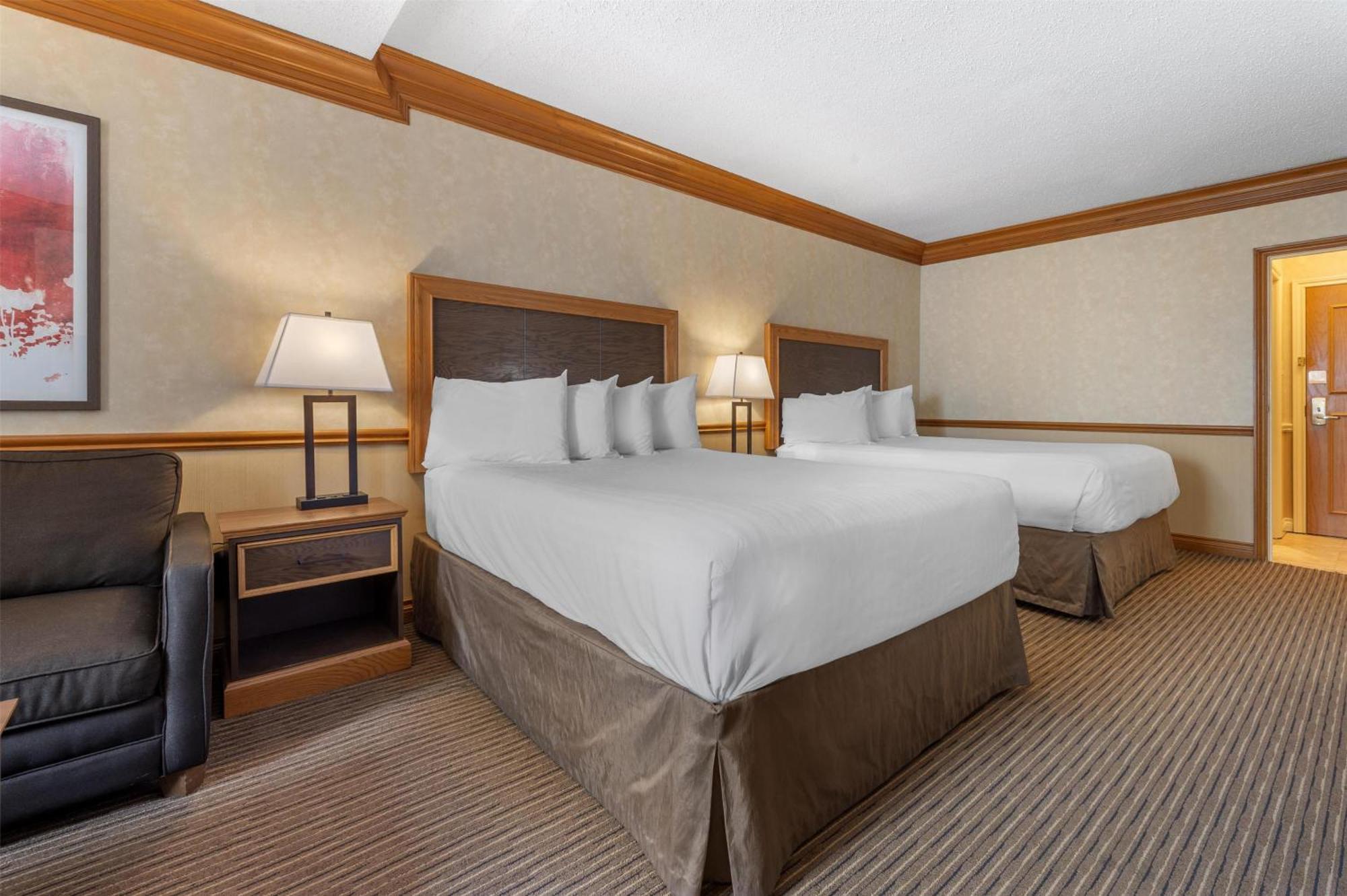 Where to Stay for Work: 15 Business Hotels in Southeastern Ontario